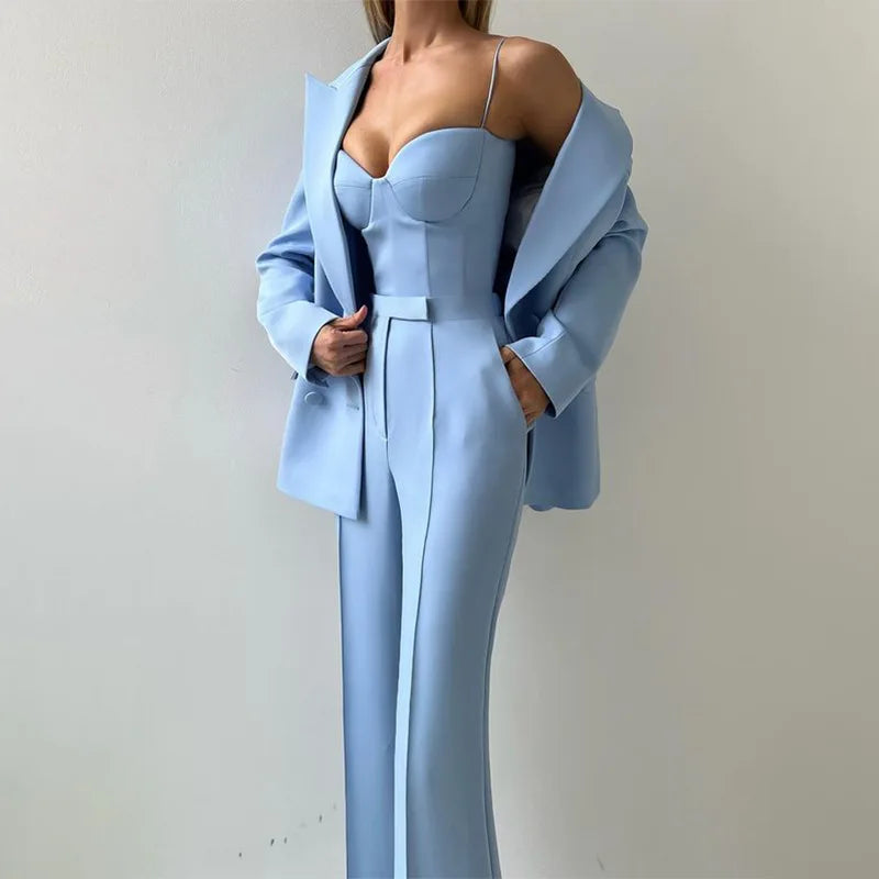 Nouveau bleu clair émeraude Violet Options de couleur haut bustier Flare pantalon Blazer costume tempérament trajet trois pièces femmes tenue