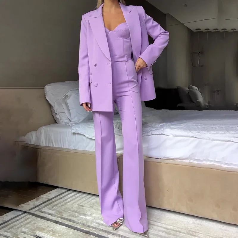 Nouveau bleu clair émeraude Violet Options de couleur haut bustier Flare pantalon Blazer costume tempérament trajet trois pièces femmes tenue