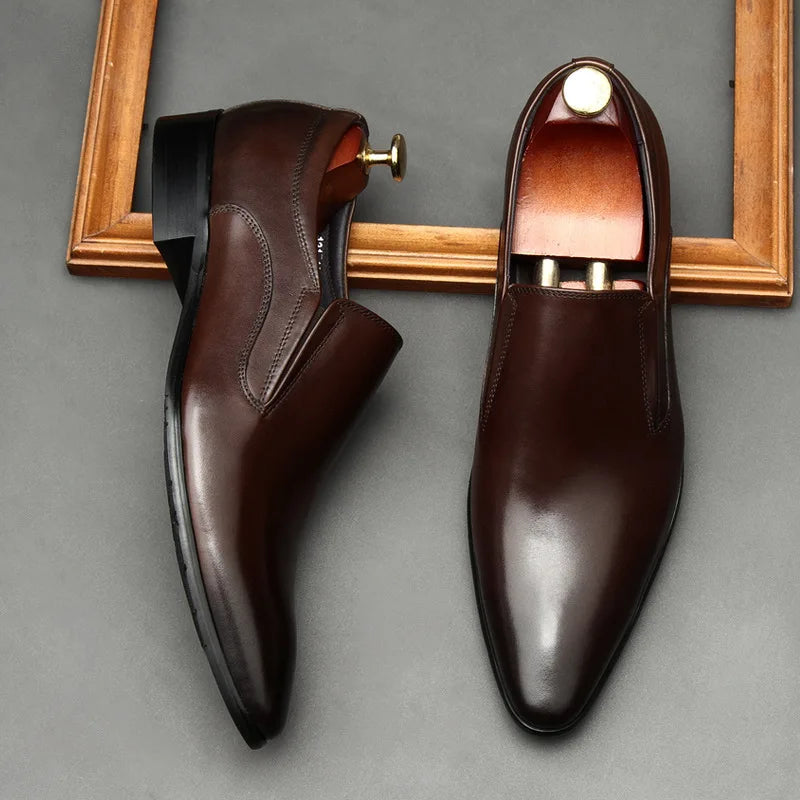 Chaussures à enfiler pour hommes à bout pointu en cuir véritable de vachette, style britannique, décontractées et habillées, première couche de qualité, enveloppantes