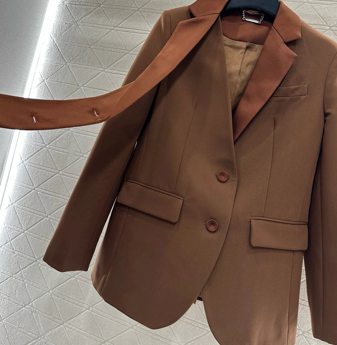 Veste de costume à simple boutonnage, col contrasté, manches longues, taille haute, pantalon ample à jambes droites, nouveau costume pour femmes