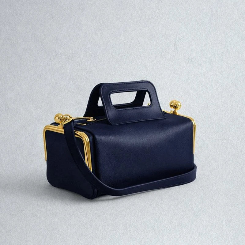 NOUVEAU Sac à main de luxe pour femme avec fermoir Kiss et design à double pince latérale, sac à bandoulière sous le bras en PU, collection 2026