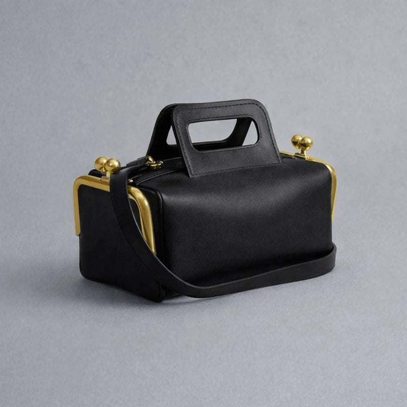 NOUVEAU Sac à main de luxe pour femme avec fermoir Kiss et design à double pince latérale, sac à bandoulière sous le bras en PU, collection 2026