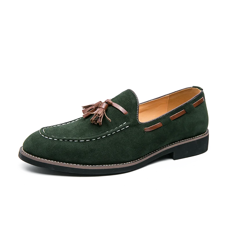 Marque Design hommes chaussures en cuir suédé mocassins violet gland pointu hommes mocassins Vintage Slip-on décontracté hommes robe sociale chaussure