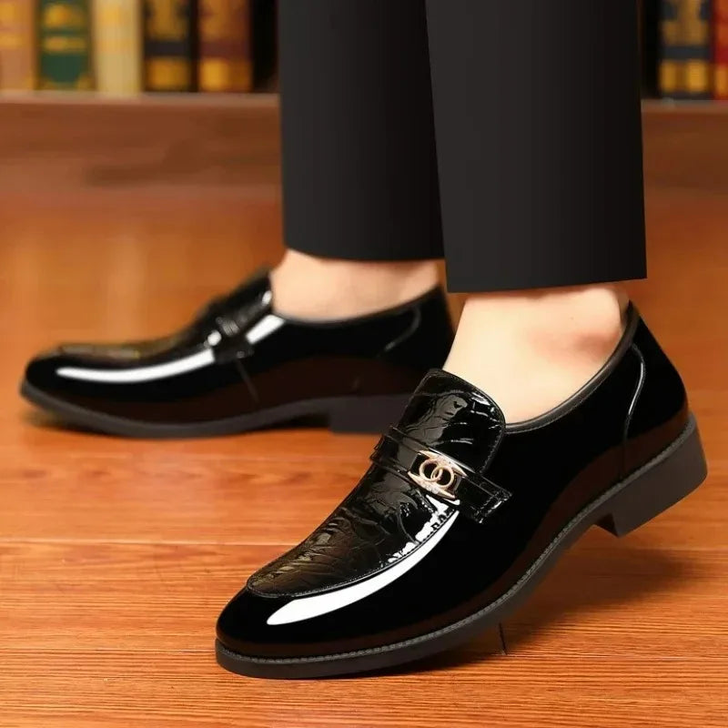 Chaussures habillées à bout pointu pour hommes, chaussures de mariage en cuir verni, Oxfords à enfiler, chaussures de fête, mocassins d'affaires de luxe